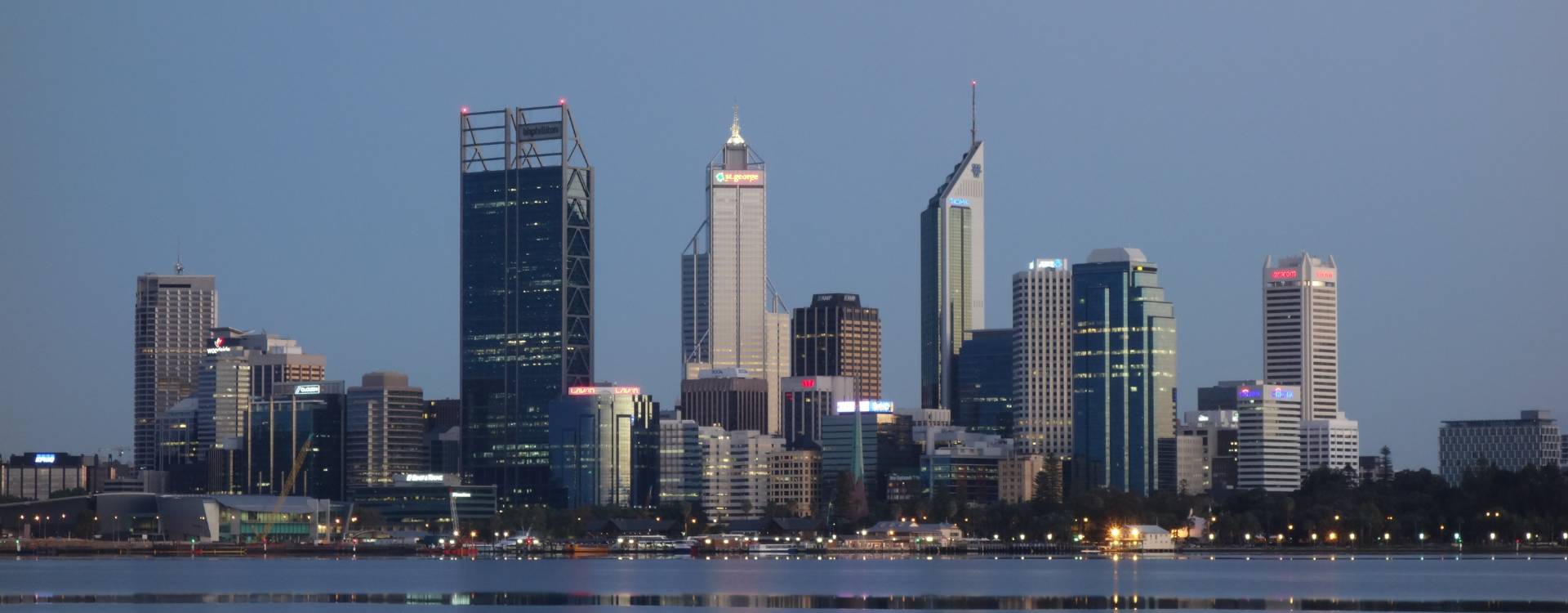 Perth couple meeting with a bad credit mortgage broker Perth to discuss non-conforming lender options and credit improvement strategy in 2026