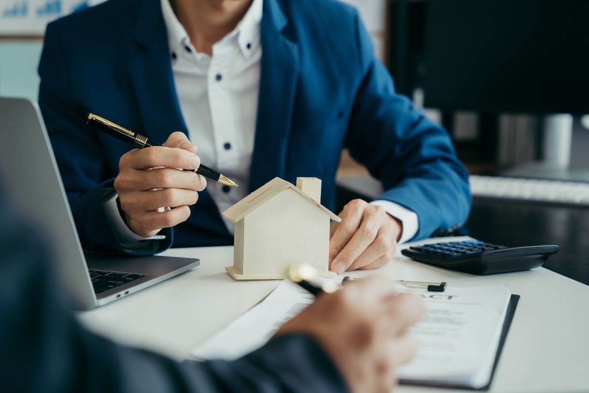 Mortgage broker Wanneroo helping clients with home loans, refinancing and property finance in Perth